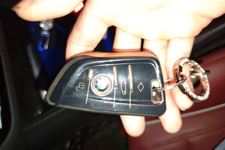 Used BMW 5 Series 2022 525Li M Sport Package Vehicle Key