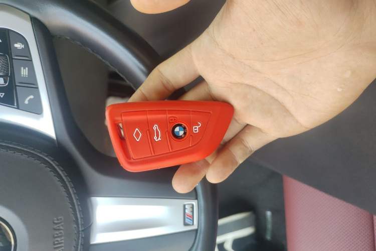 Used BMW 5 Series 2022 Restyled 525Li M Sport Package Vehicle Key