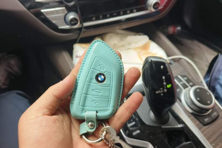 Used BMW 5 Series 2022 530Li Leading Luxury Package Vehicle Key