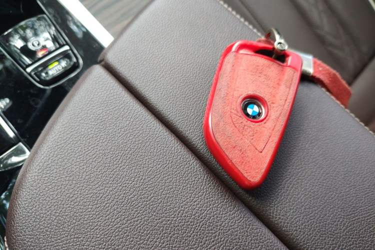Used BMW 5 Series 2022 Second Facelift 530Li Leading Edition M Sport Package Vehicle Key