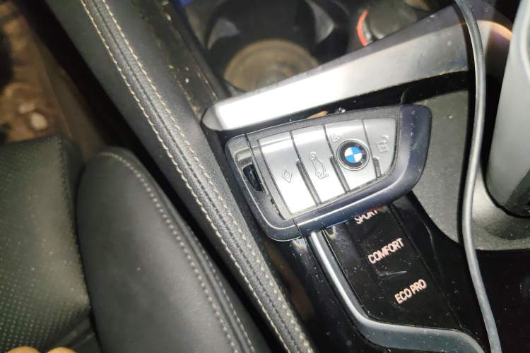 Used BMW 5 Series 2022 Second Facelift 525i M Sport Package Vehicle Key