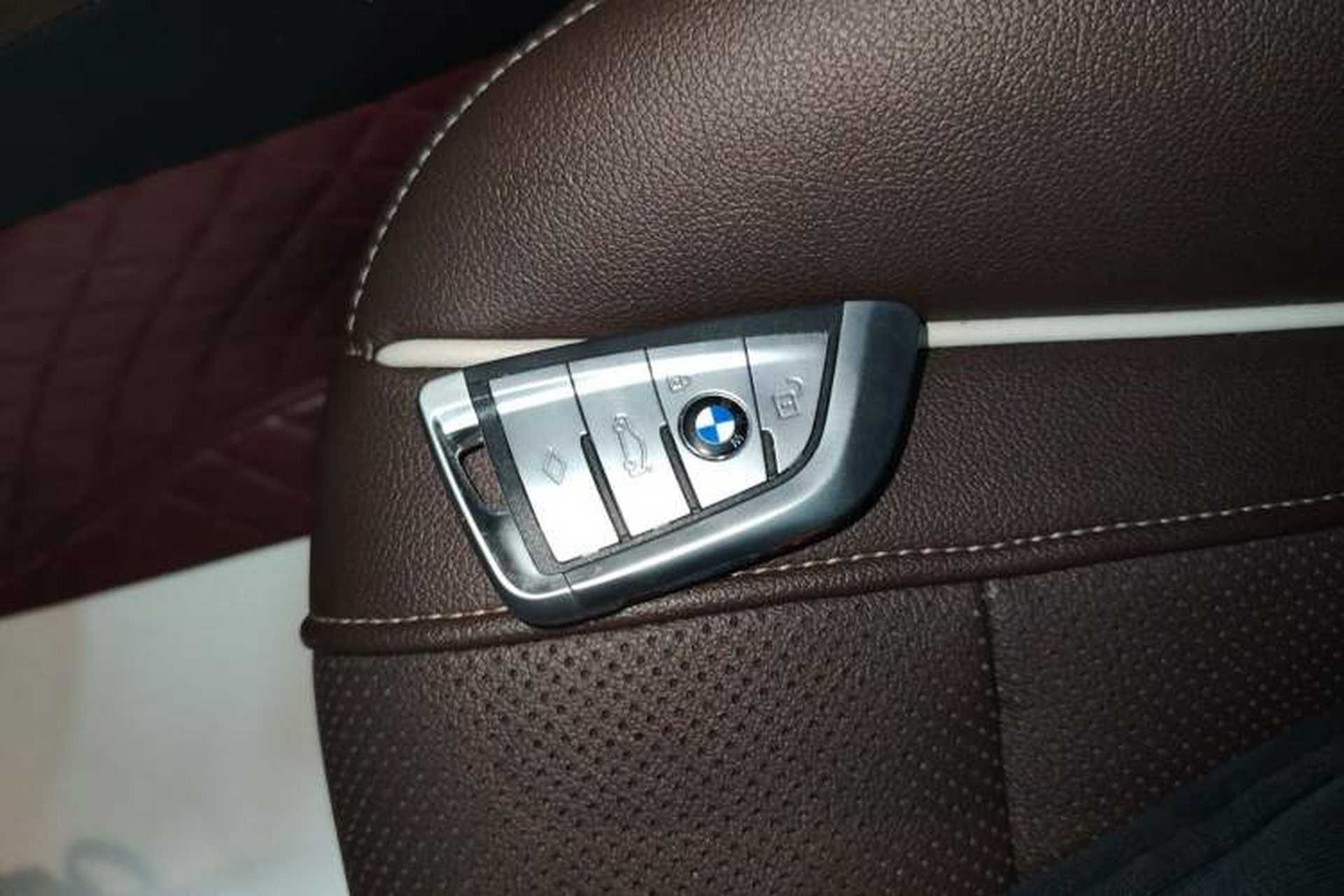 Used BMW 5 Series 2022 Restyled 525Li M Sport Package Vehicle Key