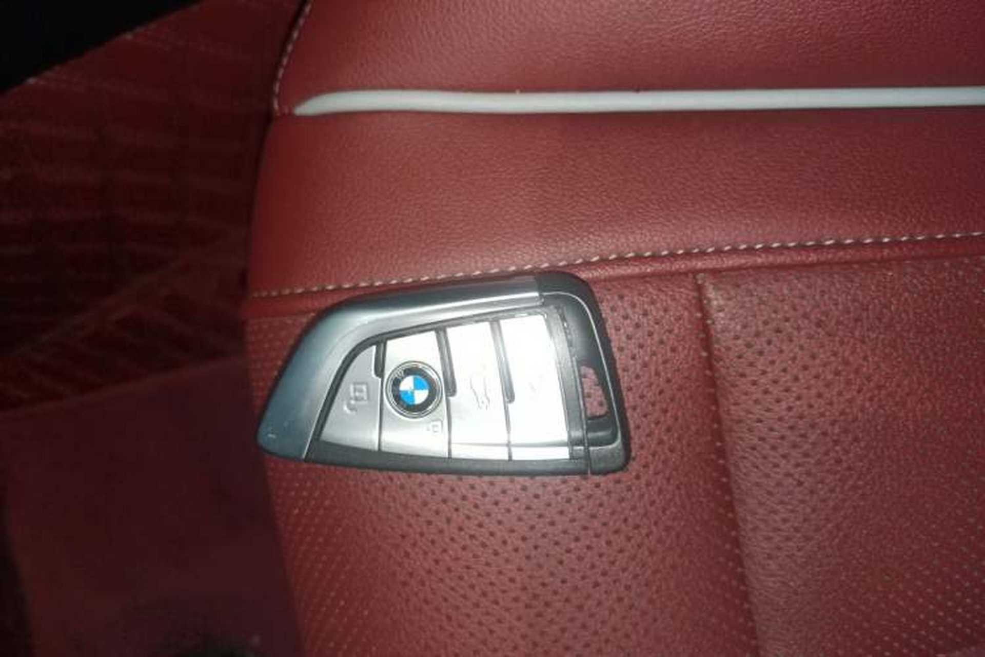 Used BMW 5 Series 2022 Second Facelift 525Li M Sport Package Vehicle Key