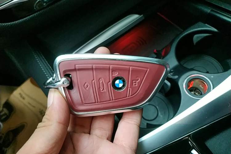 Used BMW 5 Series 2022 530Li Leading Model M Sport Package Vehicle Key