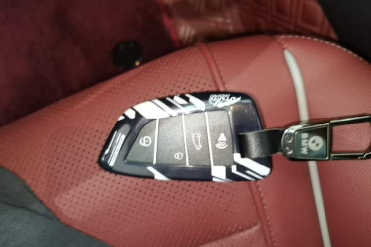 Used BMW 5 Series 2022 Restyled 525Li M Sport Package Vehicle Key