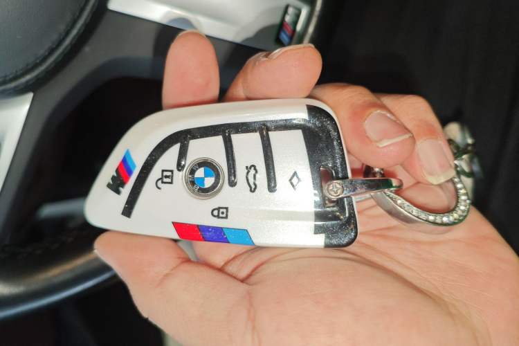Used BMW 5 Series 2022 Revised Version 3 530Li Luxury Edition M Sport Package Vehicle Key
