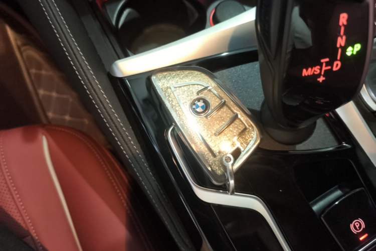 Used BMW 5 Series 2022 Second Facelift 525Li M Sport Package Vehicle Key