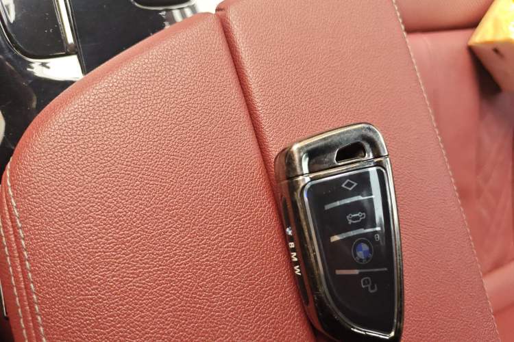 Used BMW 5 Series 2022 Revised Version 3 530Li Luxury Edition M Sport Package Vehicle Key