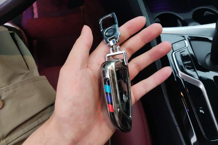 Used BMW 5 Series 2022 525Li M Sport Package Vehicle Key
