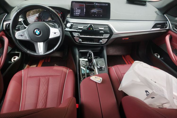Used BMW 5 Series 2023 530Li Leading Model M Sport Package Audio And AC Panel