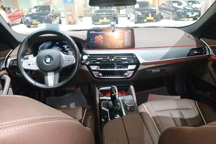 Used BMW 5 Series 2023 530Li Leading Model M Sport Package Center Console