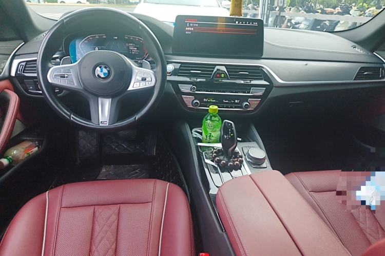 Used BMW 5 Series 2023 530Li Leading Model M Sport Package Center Console