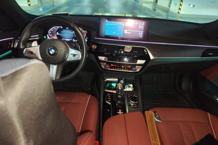 Used BMW 5 Series 2023 530Li Leading Model M Sport Package Center Console