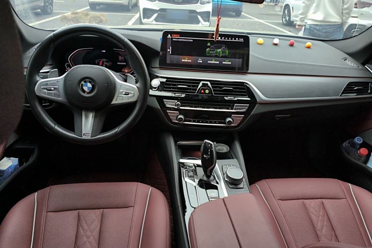 Used BMW 5 Series 2023 530Li Leading Model M Sport Package Center Console
