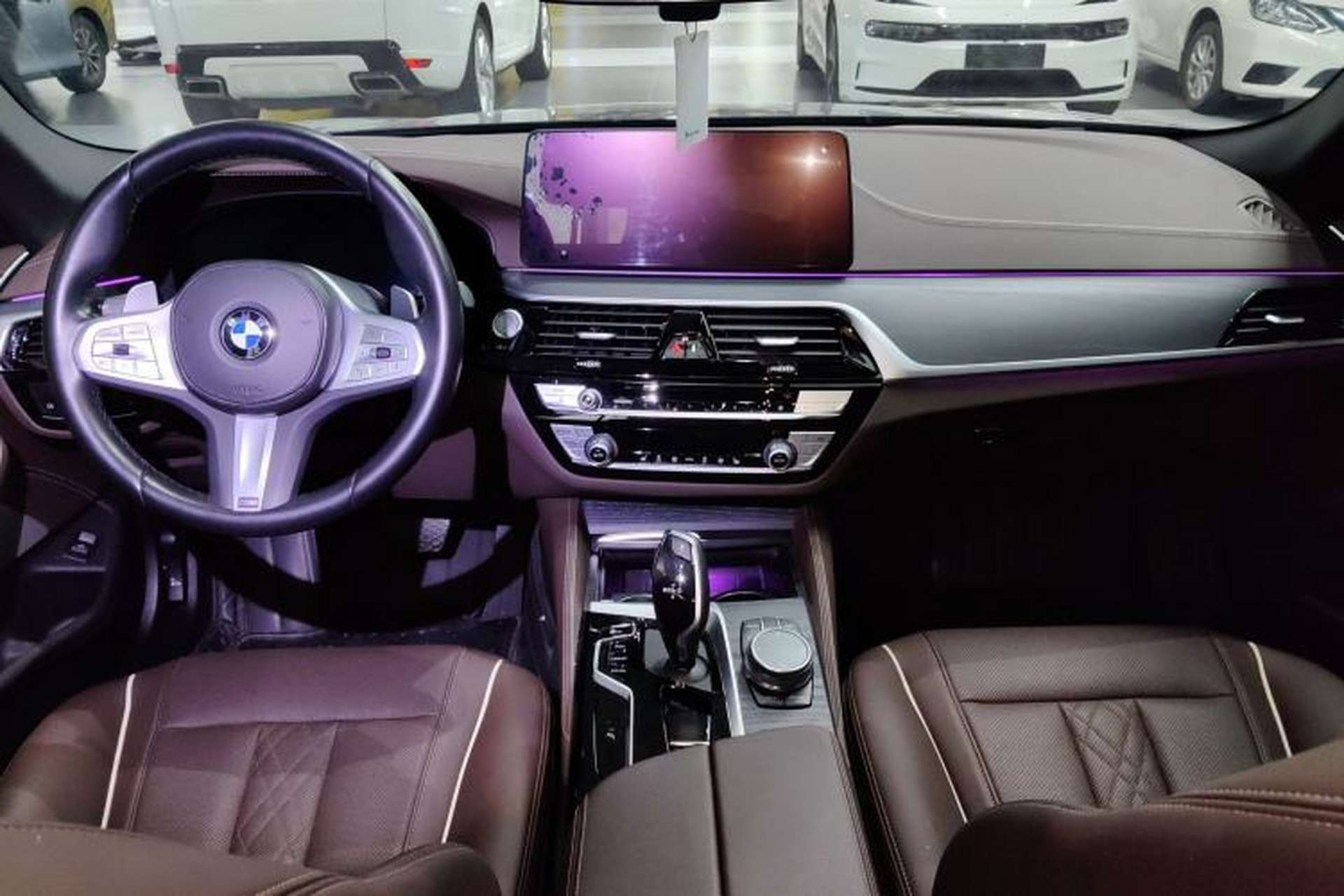 Used BMW 5 Series 2023 530Li Leading Model M Sport Package Center Console