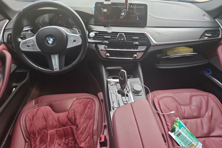 Used BMW 5 Series 2023 530Li Leading Model M Sport Package Center Console