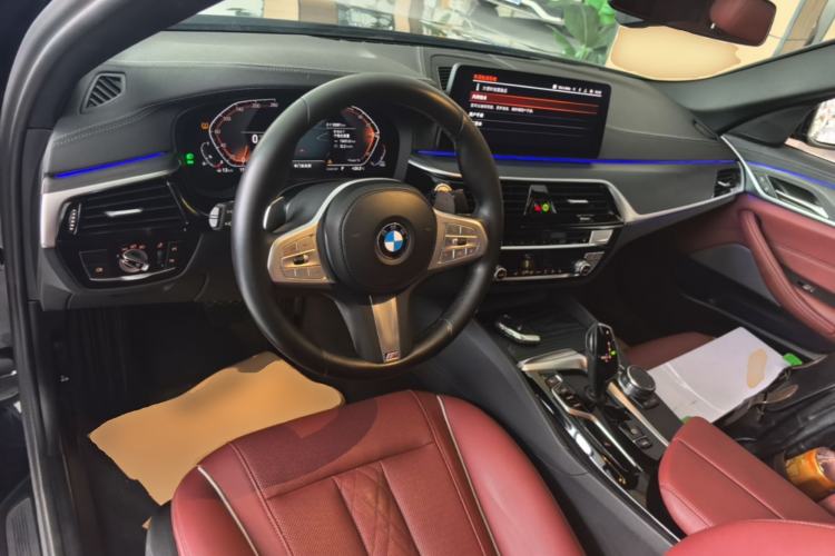 Used BMW 5 Series 2023 530Li Leading Model M Sport Package Center Console