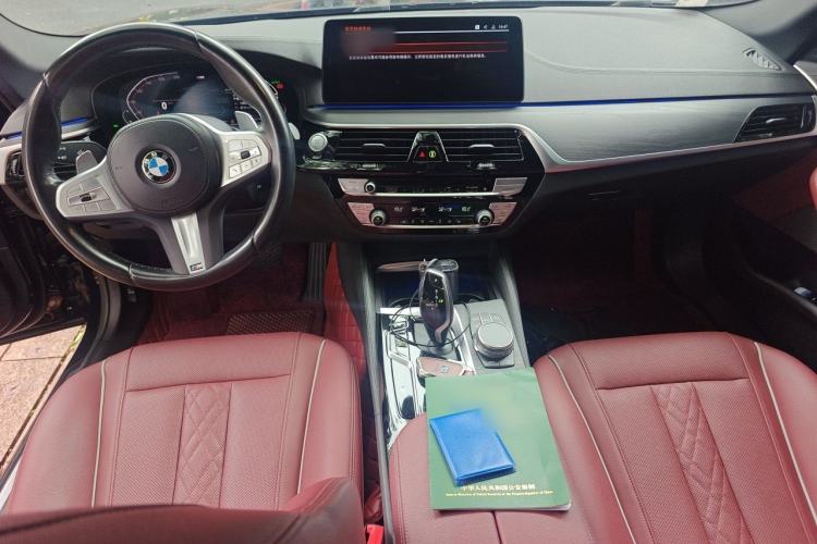 Used BMW 5 Series 2023 530Li Leading Model M Sport Package Center Console