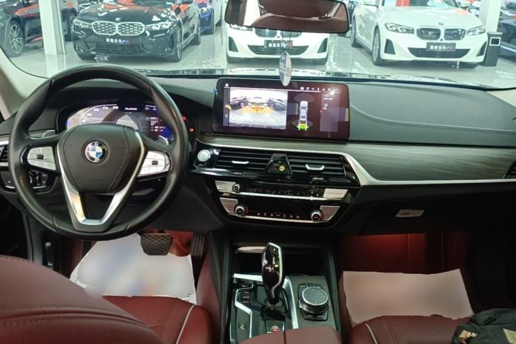 Used BMW 5 Series 2023 530Li Leading Edition Luxury Package Center Console