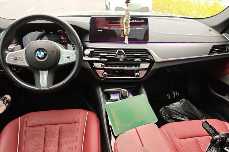 Used BMW 5 Series 2023 530Li Leading Model M Sport Package Center Console