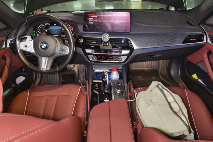 Used BMW 5 Series 2023 Restyled 530Li Leading Edition M Sport Package Center Console
