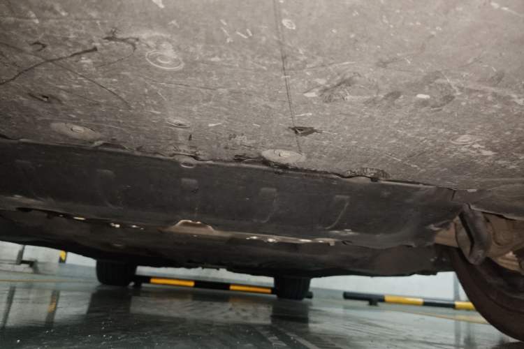 Used BMW 5 Series 2023 530Li Leading Model M Sport Package Chassis Front