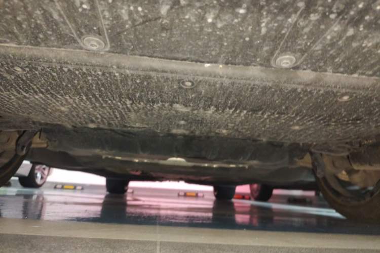 Used BMW 5 Series 2023 530Li Leading Model M Sport Package Chassis Front