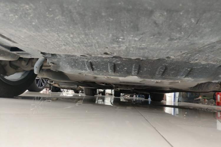 Used BMW 5 Series 2023 530Li Leading Edition Luxury Package Chassis Front