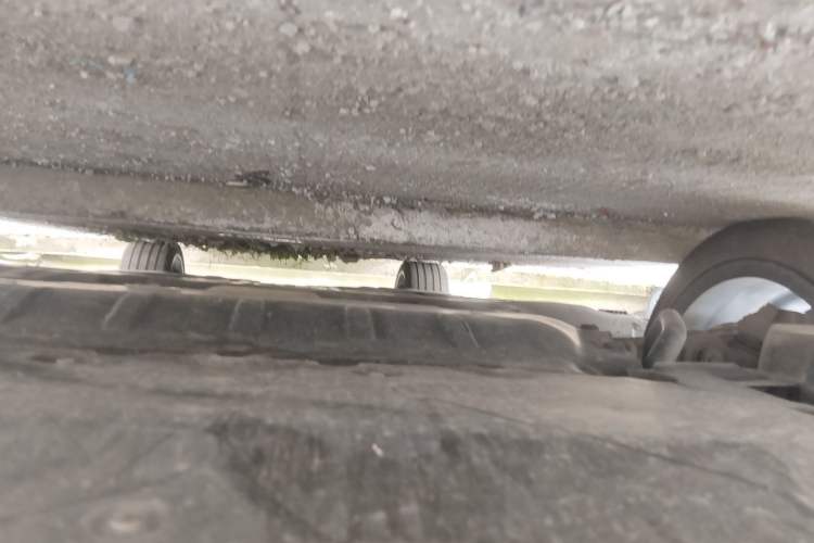 Used BMW 5 Series 2023 530Li Leading Model M Sport Package Chassis Front