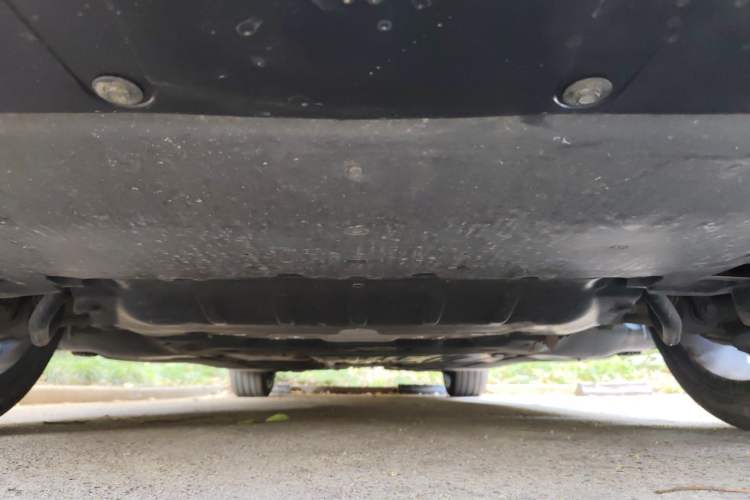 Used BMW 5 Series 2023 530Li Leading Model M Sport Package Chassis Front