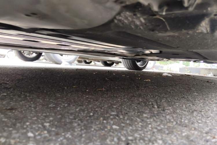 Used BMW 5 Series 2023 530Li Luxury Edition M Sport Package Chassis Front Left