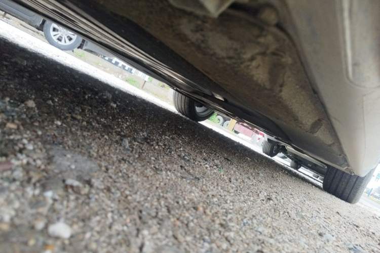 Used BMW 5 Series 2023 530Li Leading Model M Sport Package Chassis Front Left