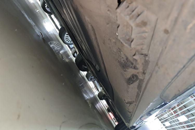 Used BMW 5 Series 2023 530Li Leading Edition Luxury Package Chassis Front Left