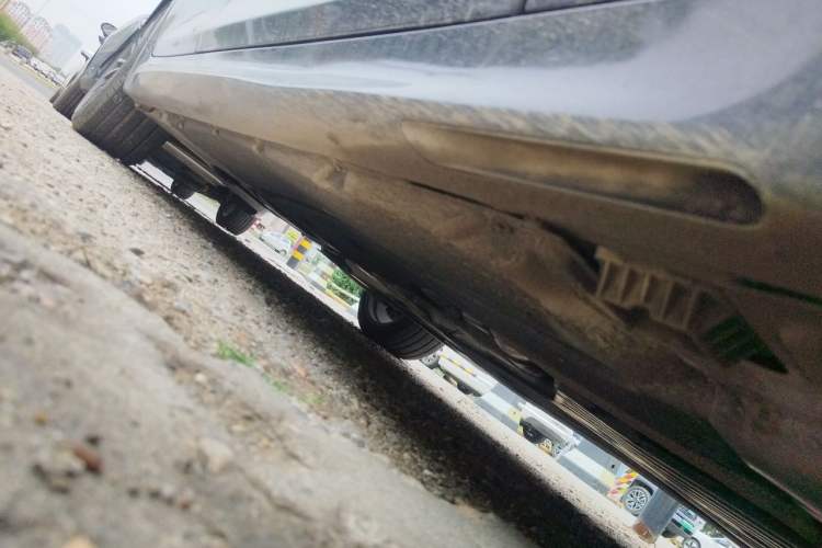 Used BMW 5 Series 2023 530Li Leading Model M Sport Package Chassis Front Right