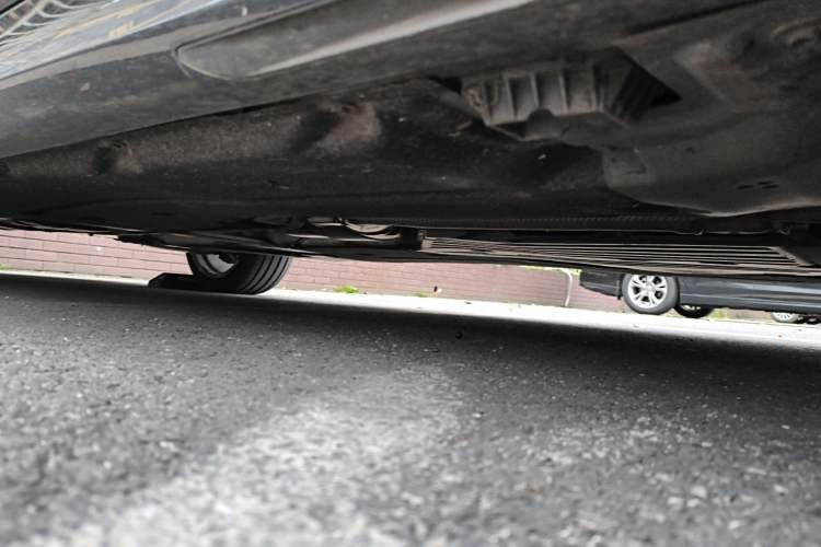 Used BMW 5 Series 2023 530Li Leading Model M Sport Package Chassis Front Right