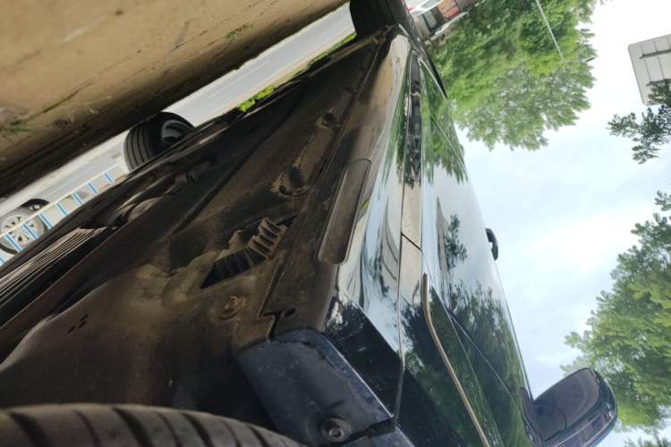 Used BMW 5 Series 2023 530Li Leading Model M Sport Package Chassis Front Right