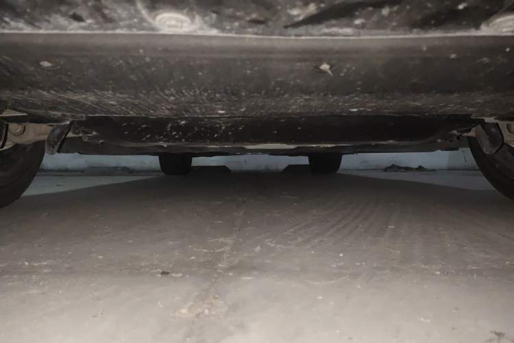Used BMW 5 Series 2023 530Li Leading Model M Sport Package Chassis Front