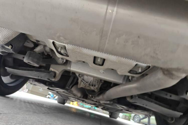 Used BMW 5 Series 2023 530Li Leading Model M Sport Package Chassis Rear