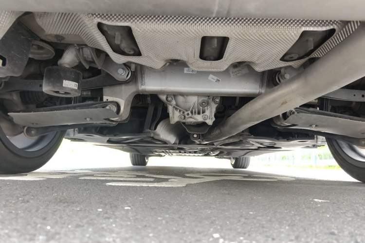 Used BMW 5 Series 2023 530Li Leading Model M Sport Package Chassis Rear