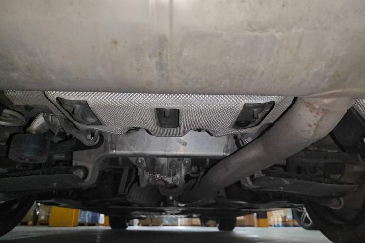 Used BMW 5 Series 2023 Restyled 530Li Leading Edition M Sport Package Chassis Rear