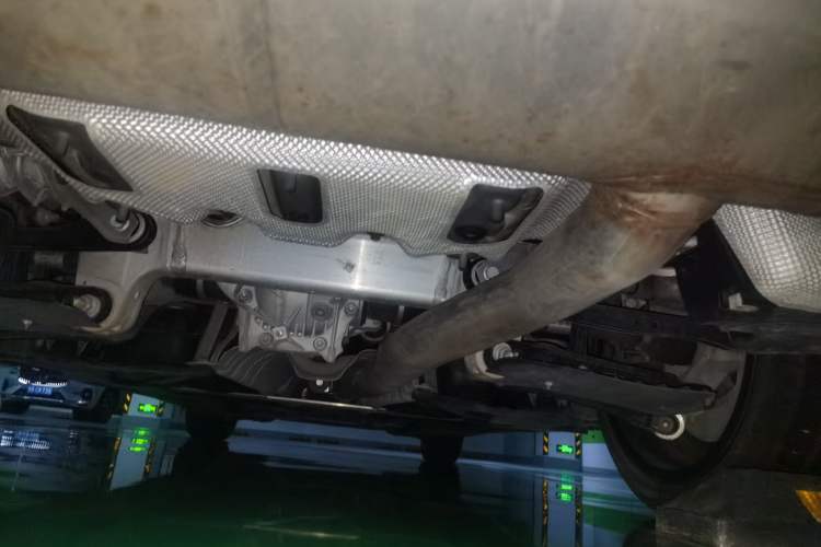 Used BMW 5 Series 2023 Restyled 530Li Leading Edition M Sport Package Chassis Rear
