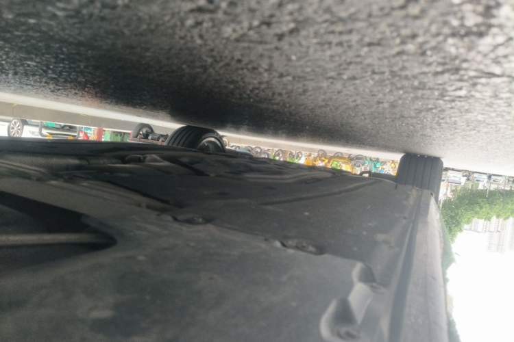 Used BMW 5 Series 2023 530Li Luxury Edition M Sport Package Chassis Rear Left