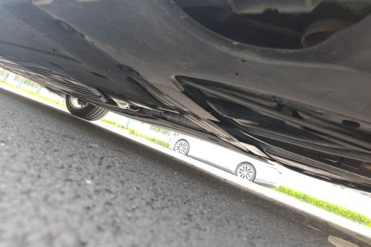 Used BMW 5 Series 2023 530Li Leading Model M Sport Package Chassis Rear Left