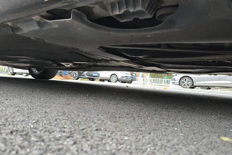 Used BMW 5 Series 2023 530Li Leading Model M Sport Package Chassis Rear Left