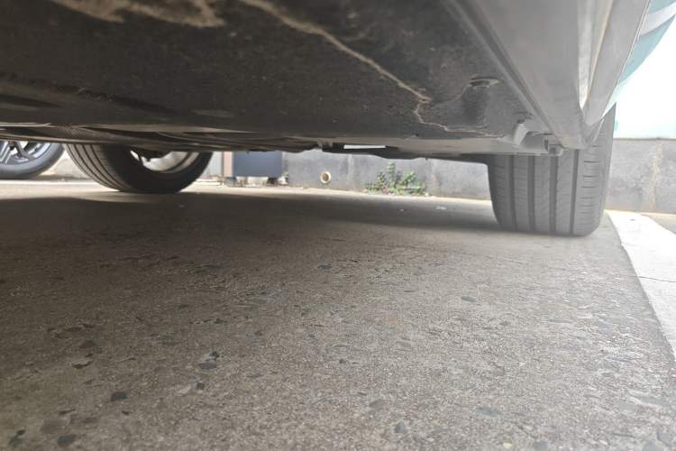 Used BMW 5 Series 2023 530Li Leading Model M Sport Package Chassis Rear Left