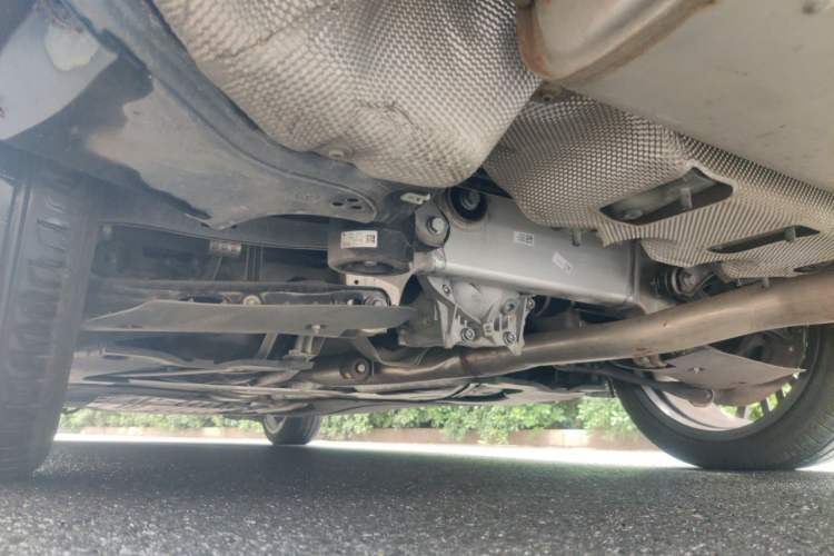 Used BMW 5 Series 2023 530Li Leading Model M Sport Package Chassis Rear Left