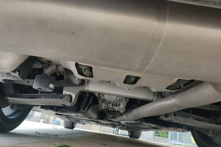 Used BMW 5 Series 2023 530Li Leading Model M Sport Package Chassis Rear