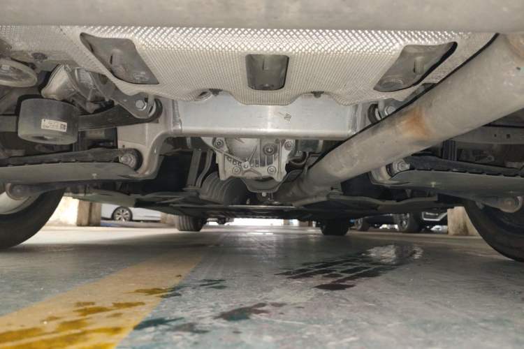 Used BMW 5 Series 2023 530Li Leading Edition Luxury Package Chassis Rear