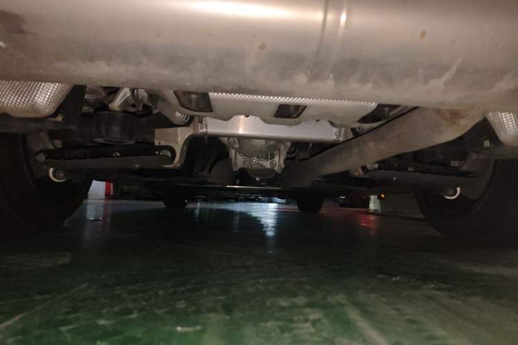 Used BMW 5 Series 2023 530Li Leading Model M Sport Package Chassis Rear