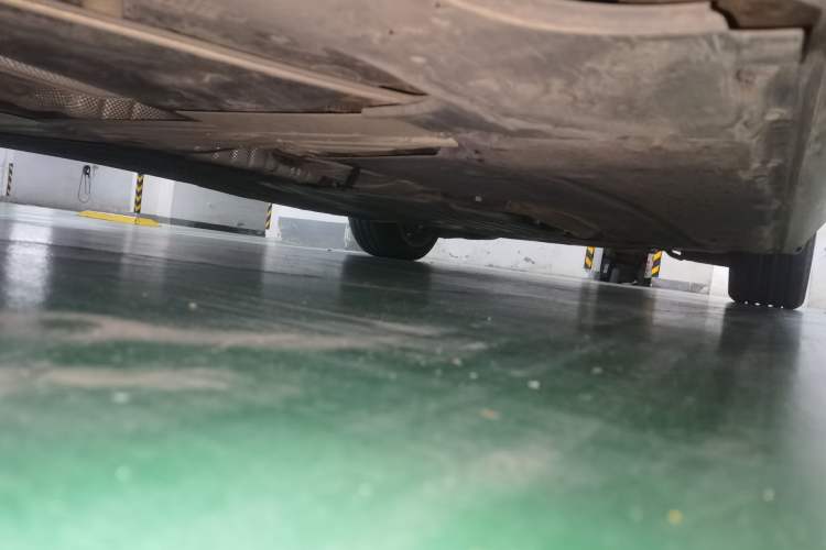Used BMW 5 Series 2023 530Li Leading Model M Sport Package Chassis Rear Right